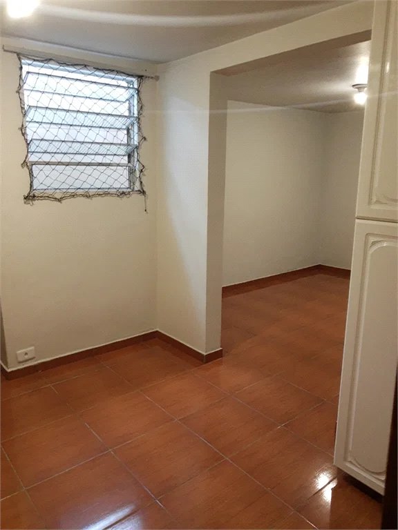 Sobrado à venda com 3 quartos, sendo 1 suíte, em Jardim Helga, São Paulo, SP