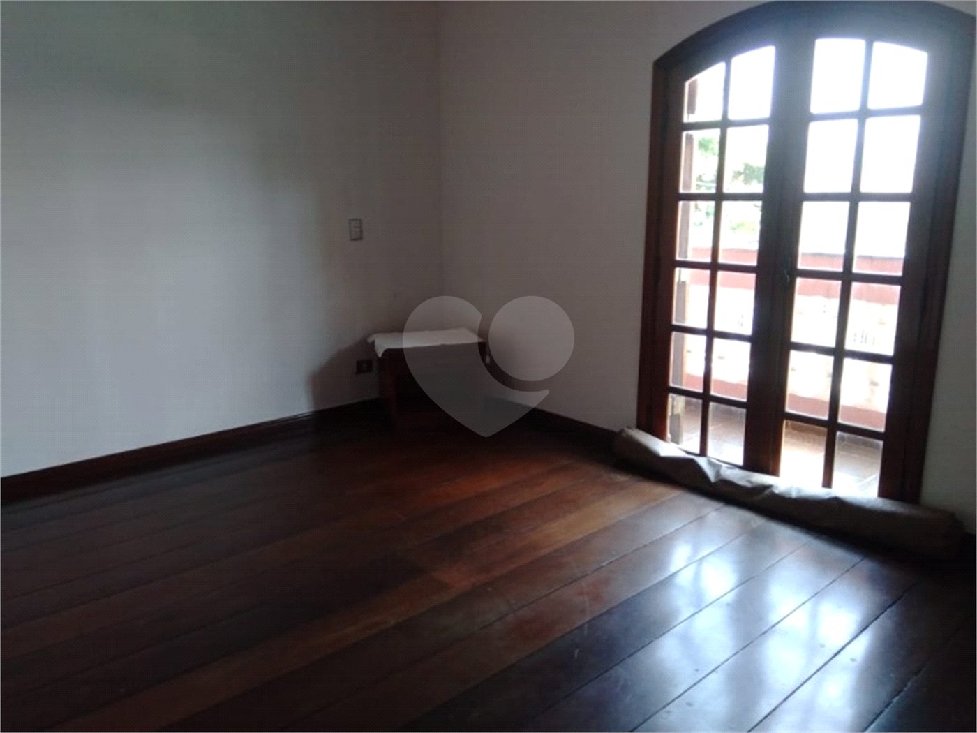 Sobrado à venda com 5 quartos, sendo 2 suítes, em Vila Rosália, Guarulhos, SP