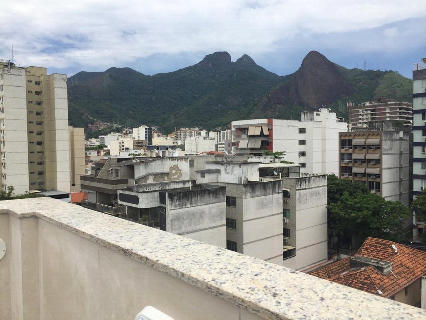 Cobertura à venda com 3 quartos, sendo 2 suítes,  em Vila Isabel, Rio de Janeiro, RJ