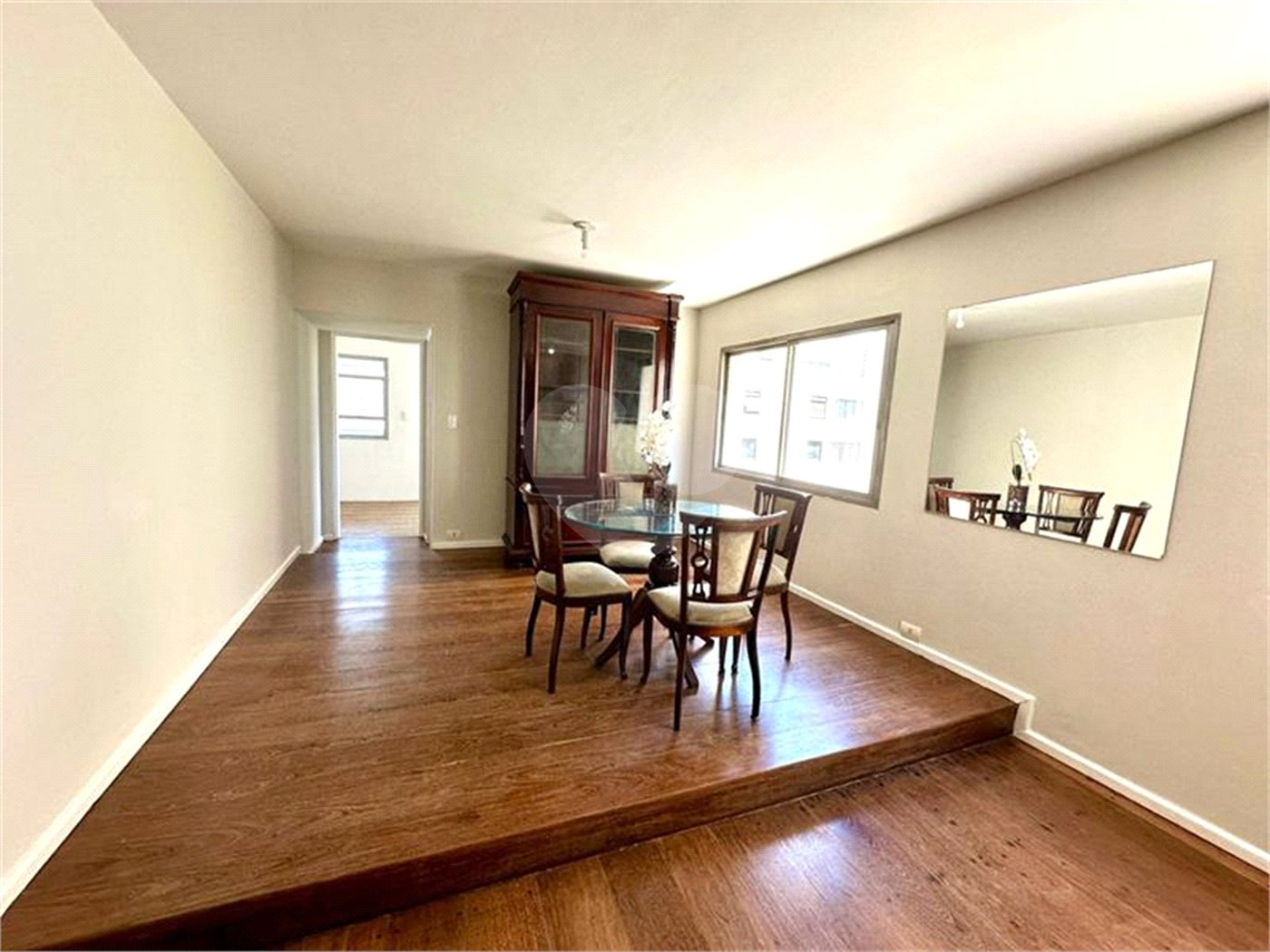 Apartamento à venda com 3 quartos, sendo 1 suíte, em Itaim Bibi, São Paulo, SP