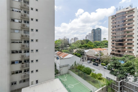 Apartamento à venda com 1 quarto em Moema, São Paulo, SP