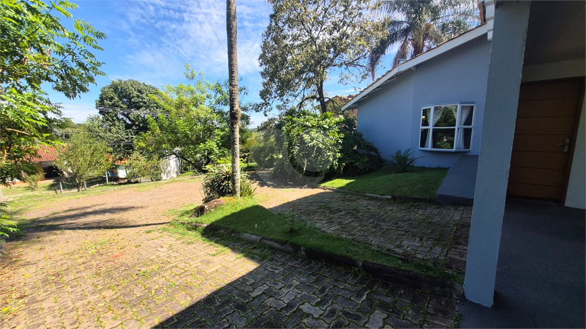 Casa mobiliada para locação no Condomínio Recanto Tranquilo (Palavra de Vida) – Atibaia/SP