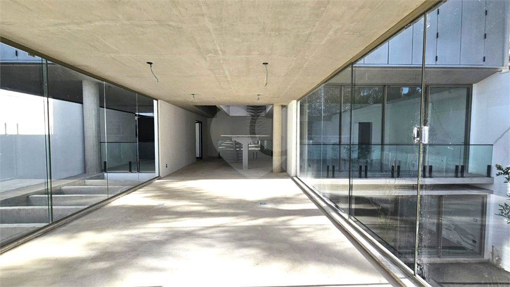 Casa à venda com 3 suítes no condomínio Residencial Heron 140, São Paulo - SP