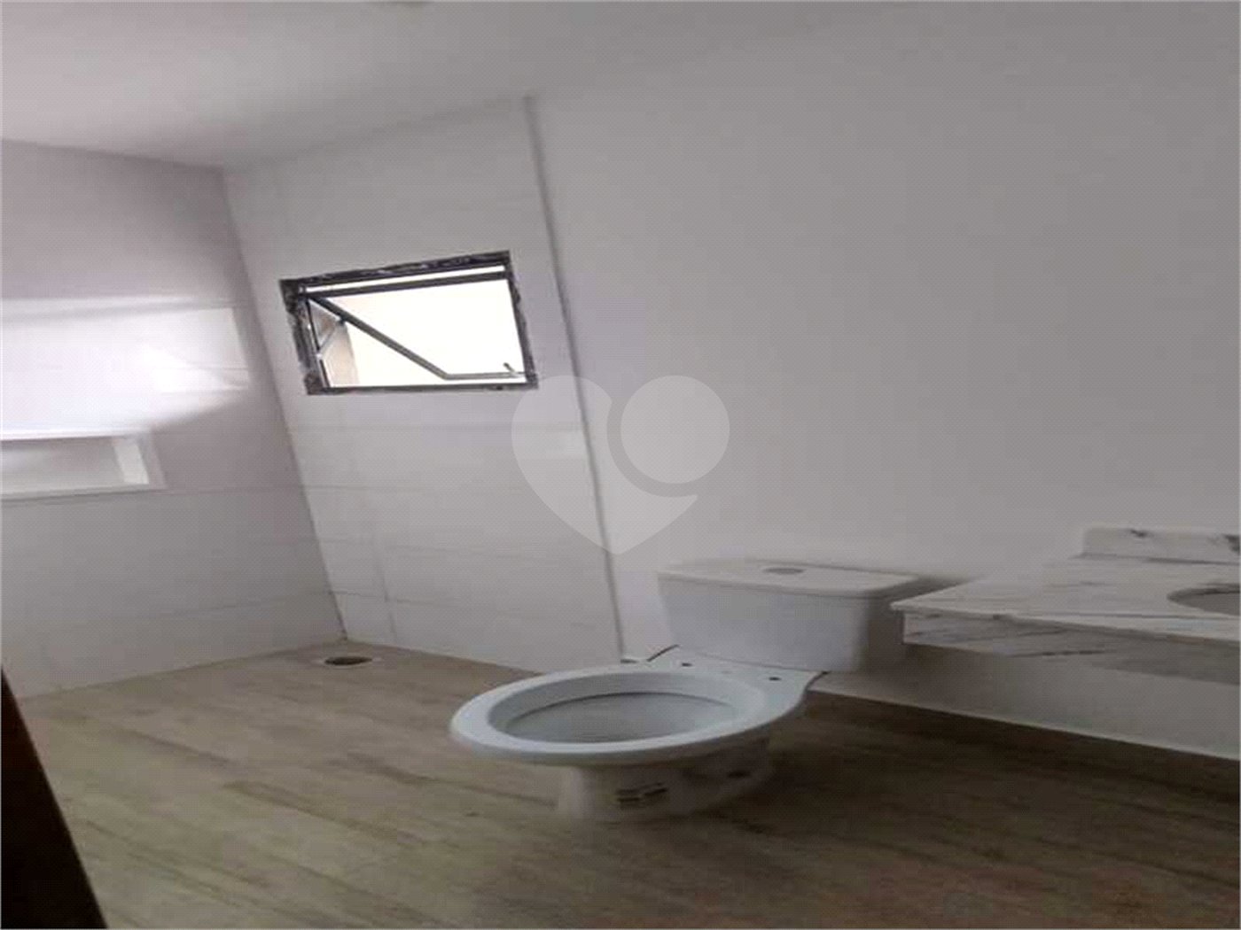Casa à venda com 2 quartos, sendo 1 suíte, em Parque Residencial Sabiás, Indaiatuba, SP