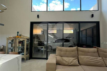 Casa à venda com 3 suítes em Bairro da Saudade, Ponta Porã, MS