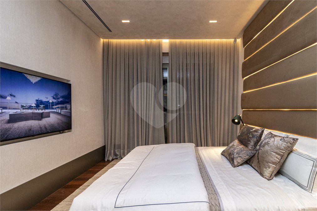 Apartamento à venda com 4 suítes em Jardim Guedala, São Paulo, SP