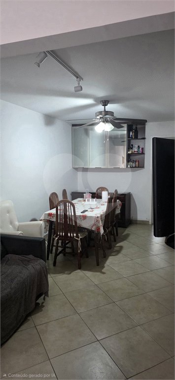 Sobrado à venda com 3 quartos em Santa Terezinha, São Paulo, SP