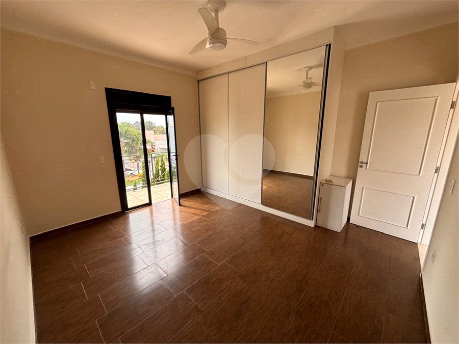 Casa à venda com 3 suítes no condomínio Residencial Maria Dulce, Indaiatuba - SP