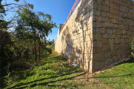 Terreno à venda no condomínio Reserva dos Jatobás, Louveira - SP