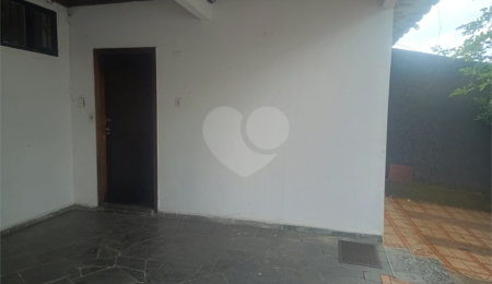 Casa Térrea à venda com 3 quartos, sendo 1 suíte,  em Campininha, São Paulo, SP