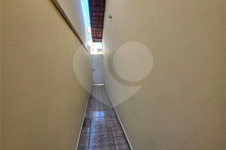 Casa à venda com 3 quartos, sendo 2 suítes, em Jardim Santo Antônio, Valinhos, SP