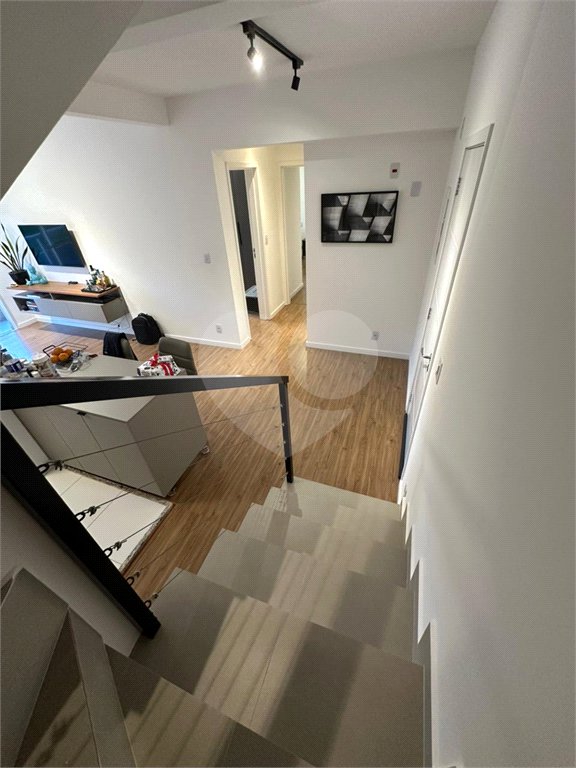 Apartamento à venda com 2 quartos, sendo 1 suíte, em Bairro do Cambará, São Roque, SP