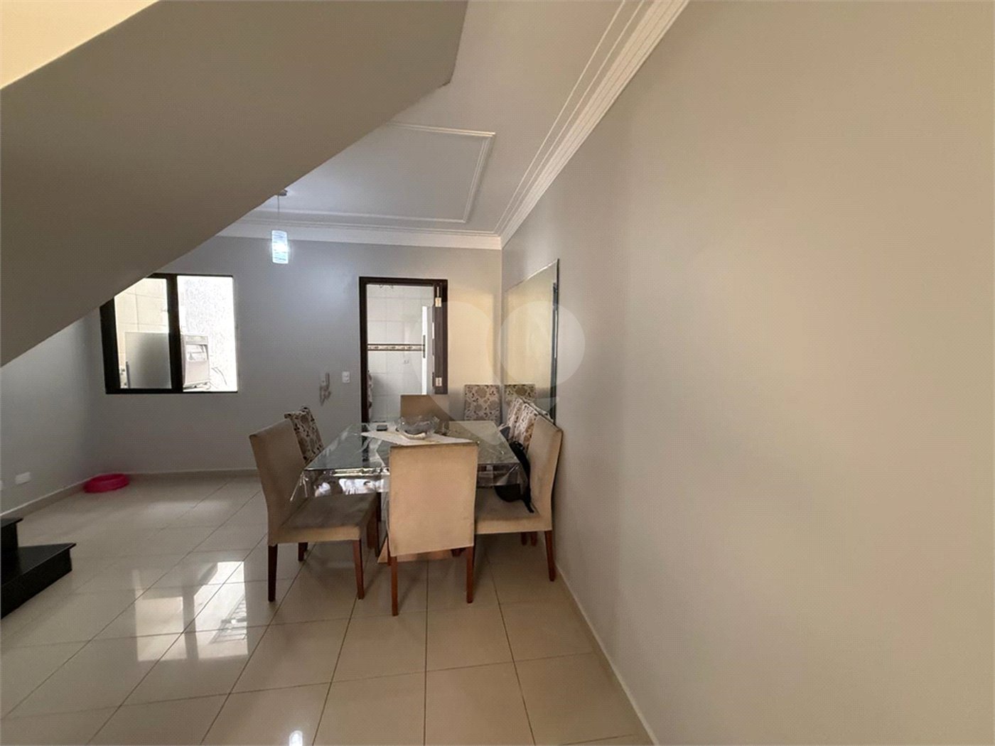 Casa à venda com 3 quartos, sendo 1 suíte, no condomínio Felipe, São Paulo - SP