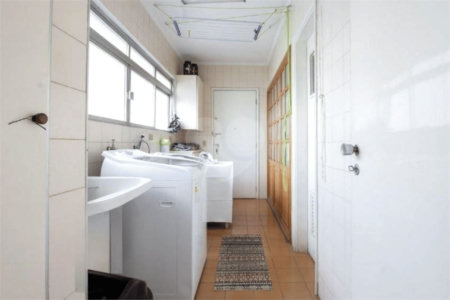 Apartamento à venda com 3 quartos, sendo 1 suíte,  em Vila Andrade, São Paulo, SP