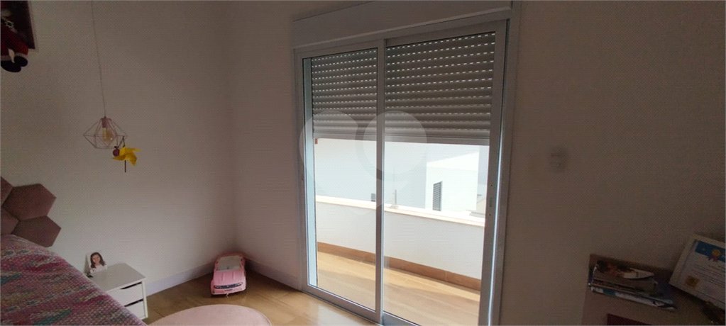 Casa à venda com 3 suítes no condomínio Bella Cittá - Villaggio II, Mogi das Cruzes - SP