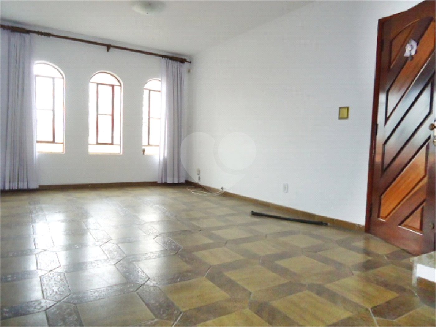 Sobrado à venda com 3 quartos em Vila Gustavo, São Paulo, SP