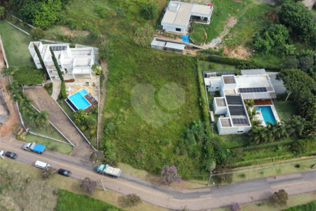 Terreno à venda no condomínio Jardim Primavera, Louveira - SP