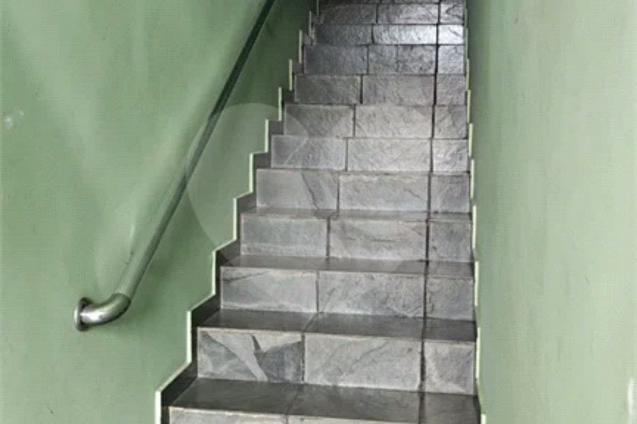 Casa à venda com 3 quartos, sendo 1 suíte, em Jaraguá, São Paulo, SP