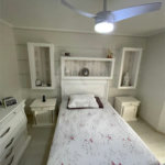 Casa à venda com 3 quartos, sendo 1 suíte, no condomínio Residencial Villagio Vitória, Guarulhos - SP