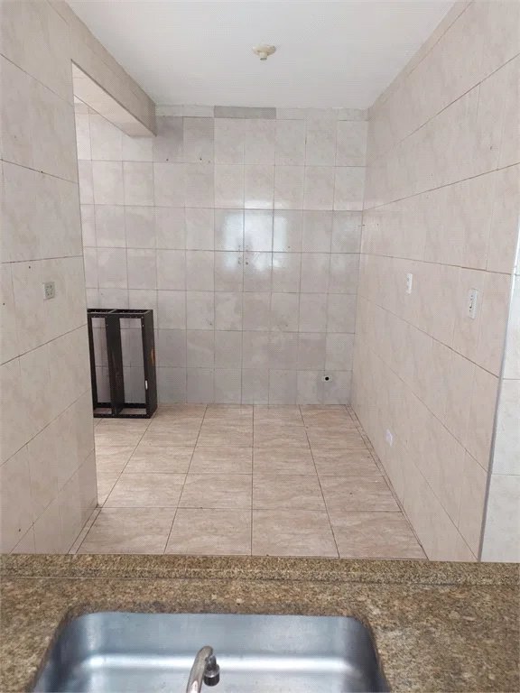 Casa à venda com 4 quartos, sendo 1 suíte, em Vila Pirajussara, São Paulo, SP