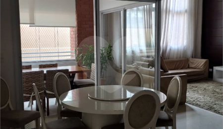 Duplex à venda com 3 suítes em Cerqueira Cesar, São Paulo, SP