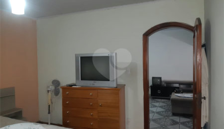 Casa à venda com 3 quartos em Vila Guilherme, São Paulo, SP