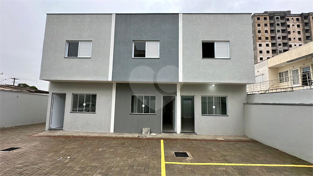 Casa à venda com 2 quartos no condomínio Residencial Vila Nova, Sorocaba - SP