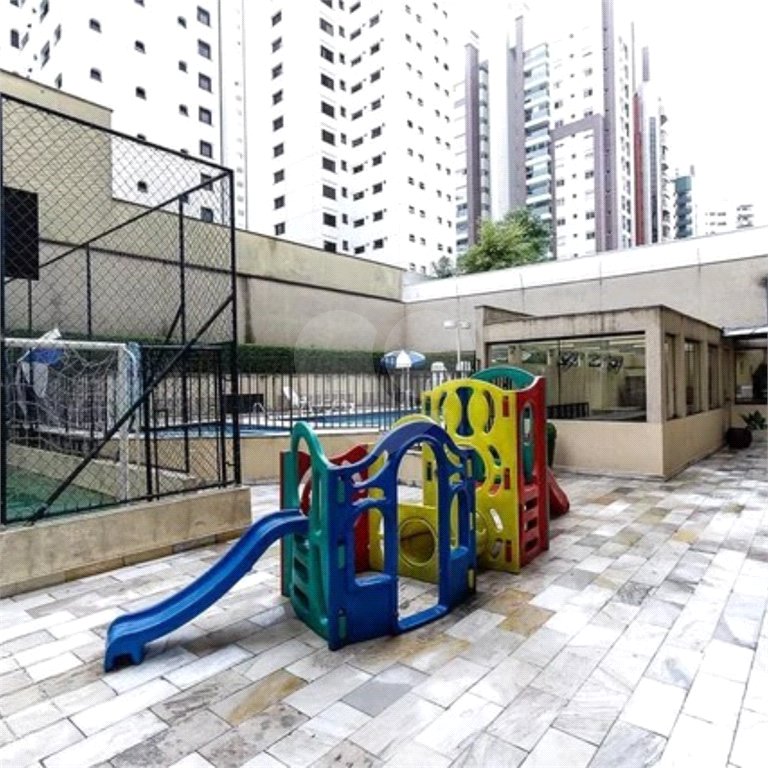 Apartamento à venda com 3 quartos, sendo 1 suíte, em Vila Regente Feijó, São Paulo, SP