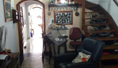 Sobrado à venda com 3 quartos, sendo 1 suíte,  em Vila Cruzeiro, São Paulo, SP