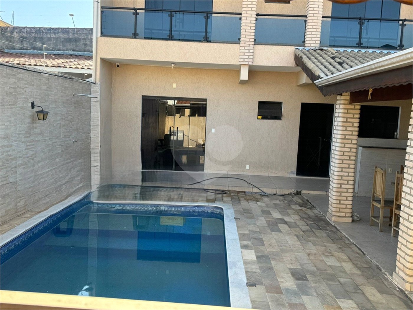 Casa à venda com 4 quartos, sendo 1 suíte, em Vila Santana, Sorocaba, SP