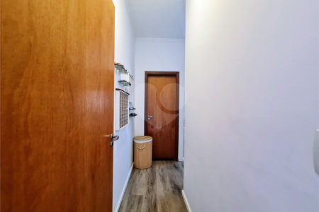 Casa à venda com 3 quartos, sendo 1 suíte, no condomínio Horto Florestal Iii, Sorocaba - SP