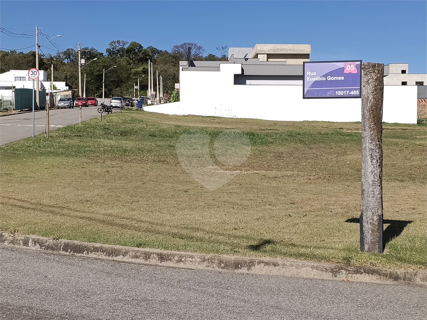 Terreno à venda no condomínio Bougainville, Sorocaba - SP