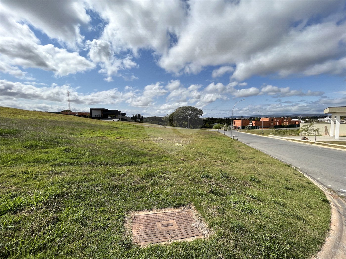 Terreno à venda no condomínio Up Residencial, Votorantim - SP