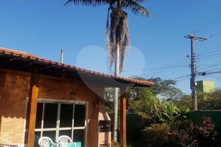 CASA TÉRREA PARA VENDA OU LOCAÇÃO COM 3 DORMITÓRIOS NO BOLSÃO DE INTERLAGOS