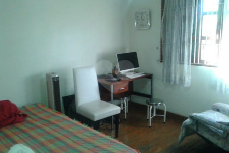 Casa à venda com 3 quartos, sendo 1 suíte, em Santana, São Paulo, SP