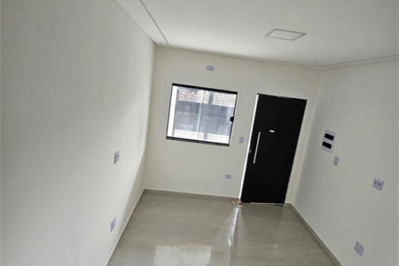 Sobrado à venda com 2 quartos em Maracanã, Praia Grande, SP