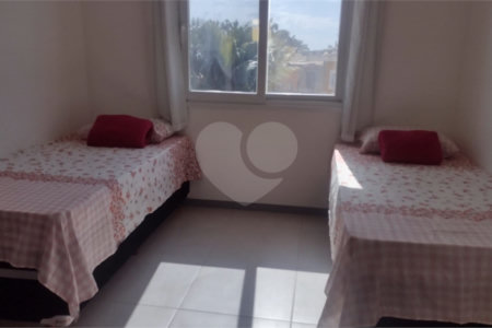Casa à venda com 3 quartos, sendo 2 suítes, em Rasa, Armação dos Búzios, RJ