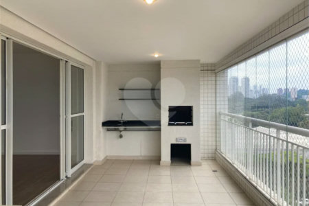Apartamento para alugar com 4 quartos, sendo 2 suítes, em Jardim Marajoara, São Paulo, SP