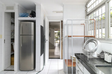 Casa à venda com 3 quartos, sendo 2 suítes, em Alto de Pinheiros, São Paulo, SP