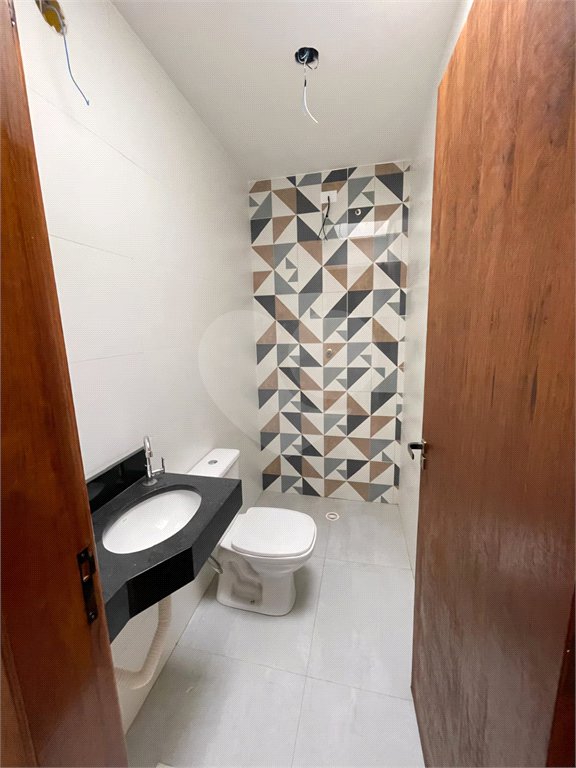 Casa à venda com 3 quartos, sendo 1 suíte, em Cidade dos Bandeirantes, São Paulo, SP