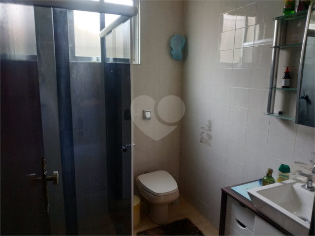 Casa Térrea à venda com 3 quartos, sendo 1 suíte,  em Interlagos, São Paulo, SP