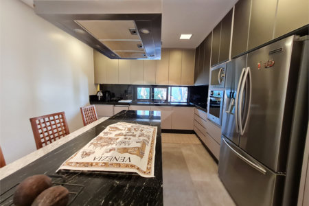 Casa à venda com 4 suítes no condomínio Lago da Boa Vista, Sorocaba - SP