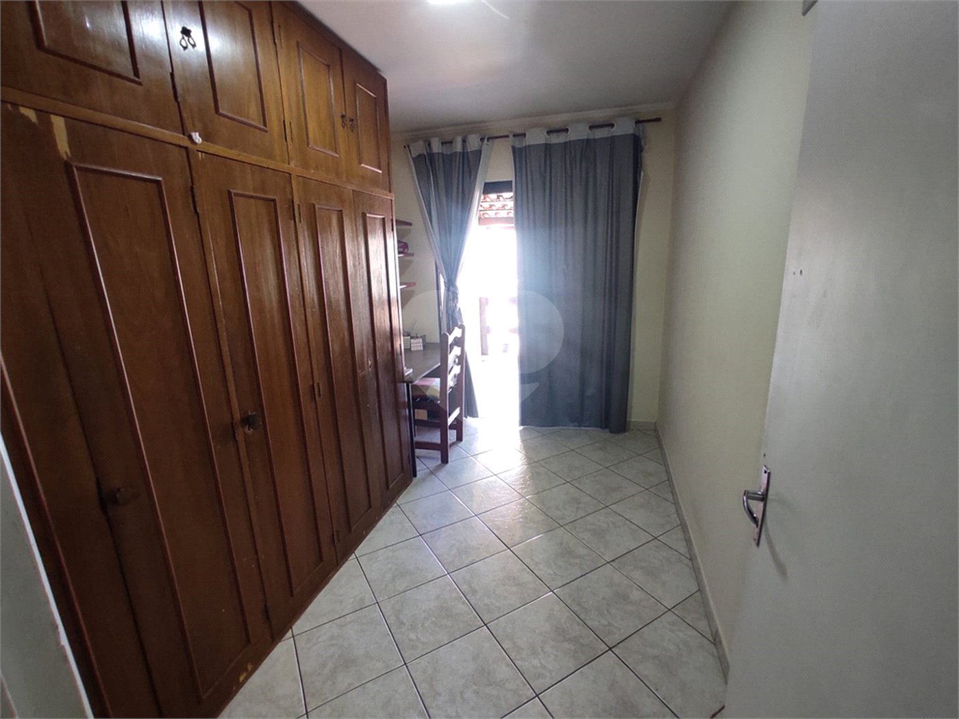 Casa à venda com 3 quartos, sendo 1 suíte,  em Jardim Santa Cecília, Guarulhos, SP