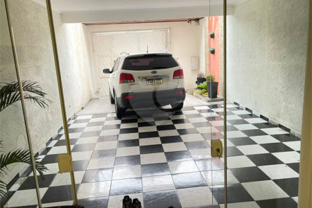 Casa à venda com 3 quartos em Cidade Boa Vista, Suzano, SP