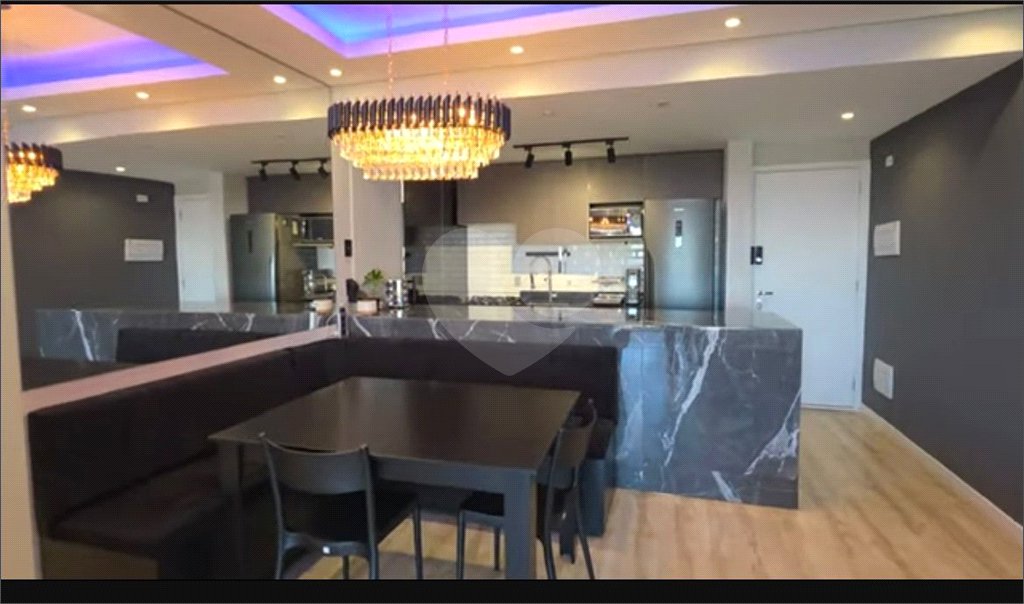 Apartamento à venda com 3 quartos, sendo 1 suíte, em Vila Pirajussara, São Paulo, SP