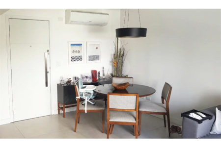 Apartamento à venda com 3 quartos, sendo 1 suíte, em Moema, São Paulo, SP