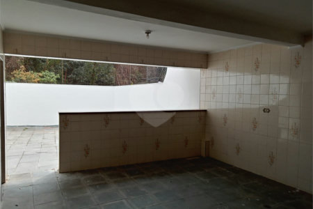 Casa Térrea à venda com 3 suítes em Tucuruvi, São Paulo, SP