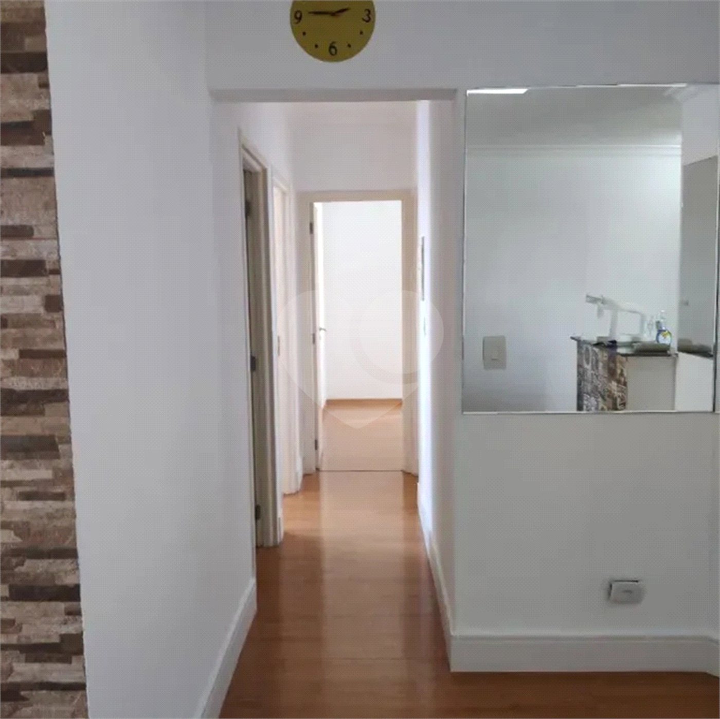 Apartamento para alugar com 3 quartos, sendo 1 suíte, em Parque Residencial Aquarius, São José dos Campos, SP
