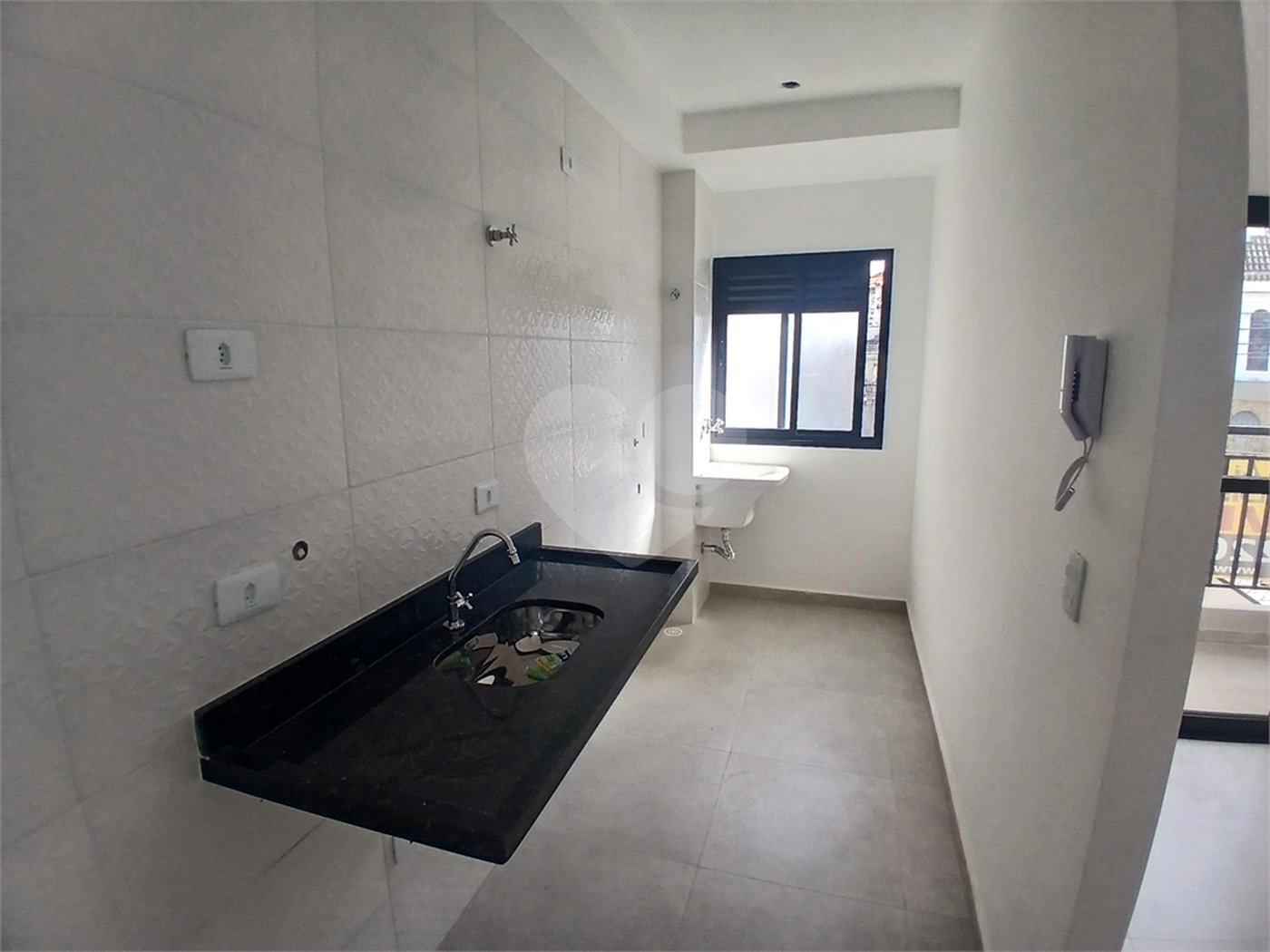 Casa à venda com 1 quarto no condomínio Sintra, São Paulo - SP