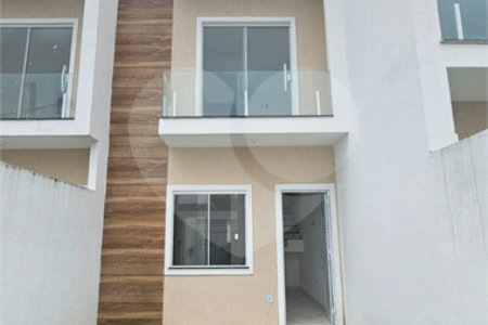 Casa à venda com 2 suítes no condomínio Loteamento Monte Libano, Rio de Janeiro - RJ